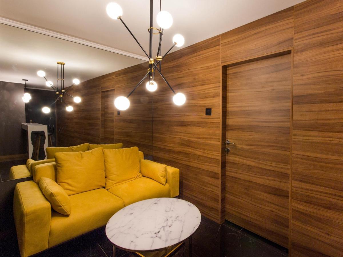 Elite Space Ni Extérieur photo